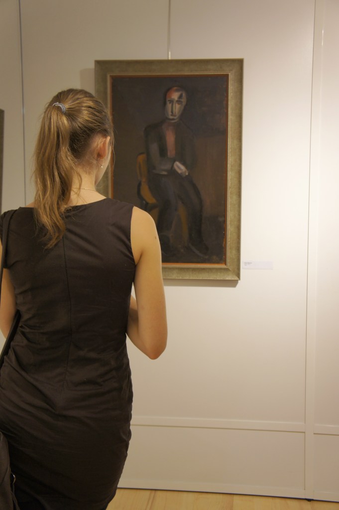 A visitor to Sevostianov's exhibition